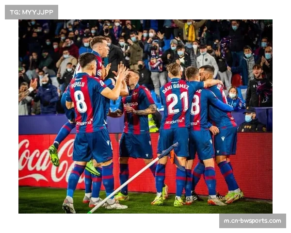 西甲保级大战:马洛卡主场拼硬仗,莱万特防线频遭反击击破 西甲保级大战:马洛卡主场拼硬仗,莱万特防线频遭反击击破